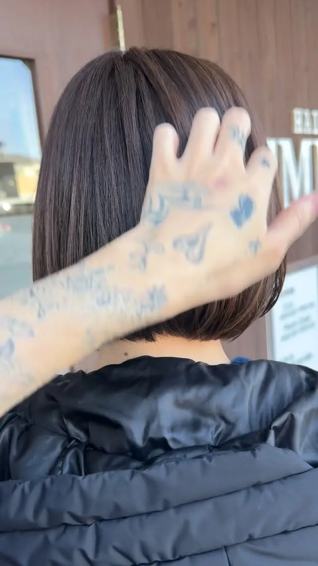 まとまりやすさとツヤ感を重視した