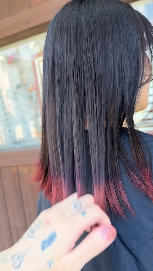 裾カラー×刈り上げで